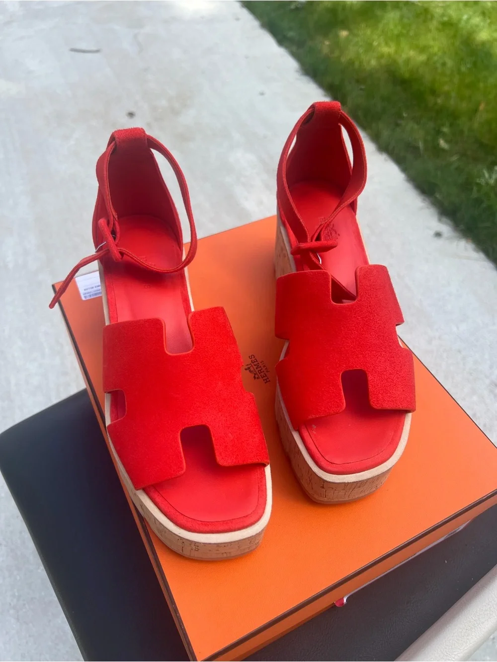 Hermes Luce 30 Sandal size 39 Rouge Grenadine
